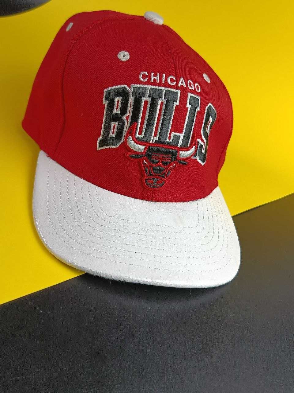 Snapback. Snapback Chicago. Chicago Bulls - кепка. Снепбек