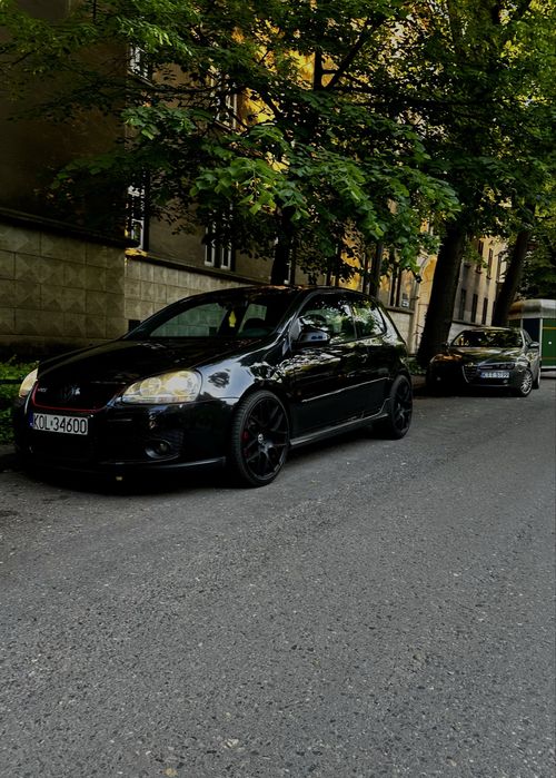 Golf 5 gti uszkodzony