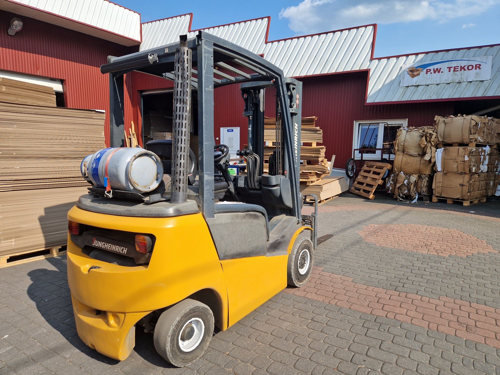 Wózek widłowy Jungheinrich TFG 320 triplex LPG 2015r