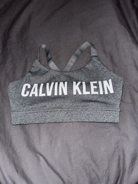 Женский топ Calvin Klein s