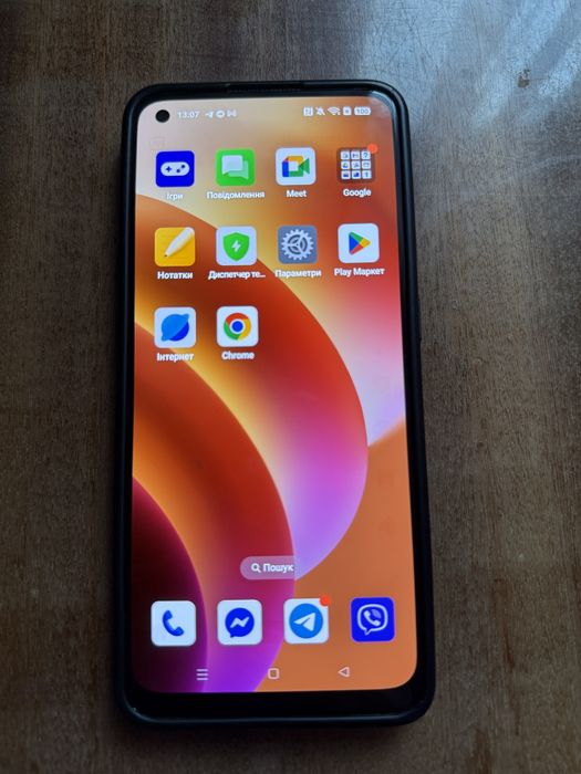 Телефон OPPO Reno8 T