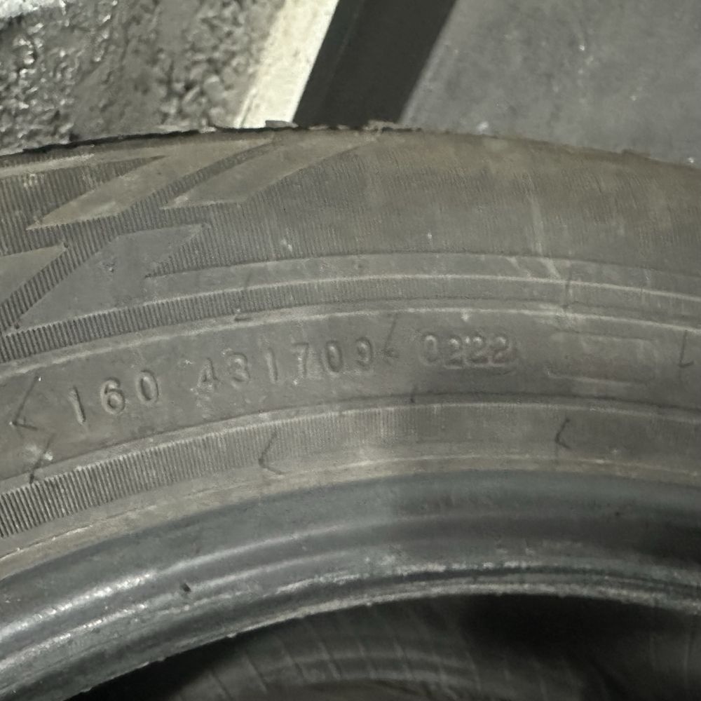 Продам Nokian  SUV 225/60 R17 літо!