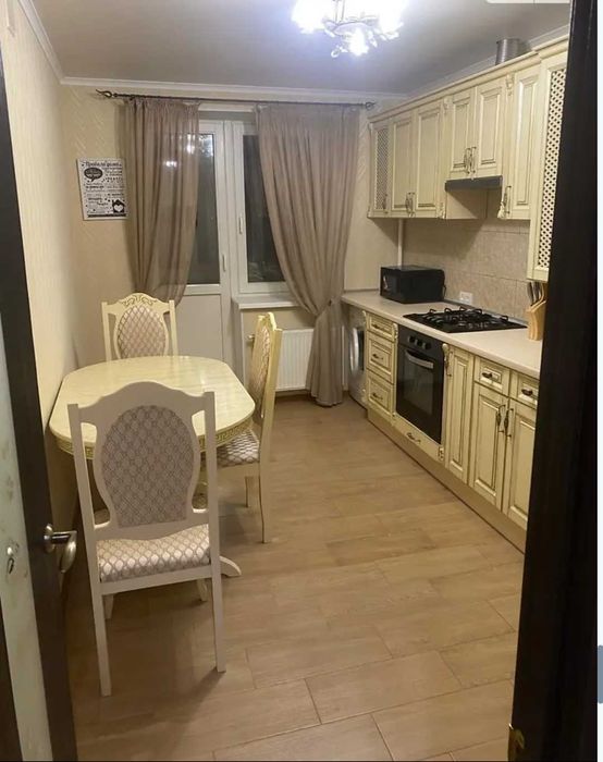 Продам 3кімнатну квартиру в новобудові з автономним опаленням