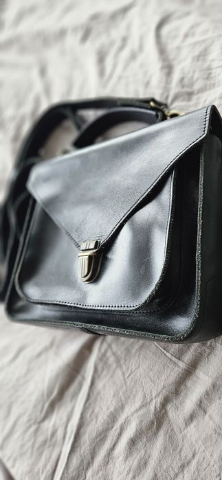 Шкіряна сумка жіноча через плече від boorbon