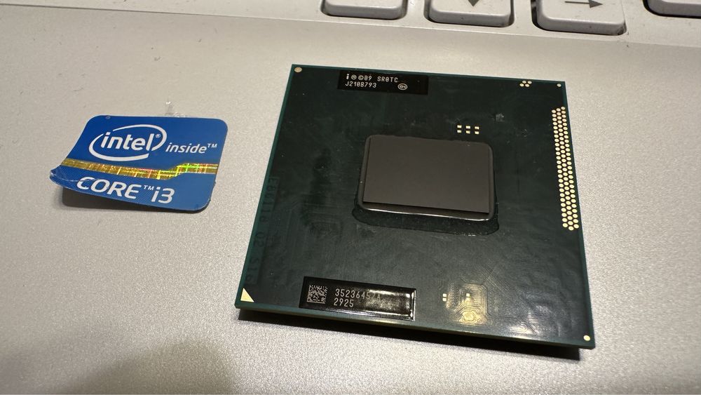 Procesor Intel i3-2328M 2,2GHZ (SR0TC)