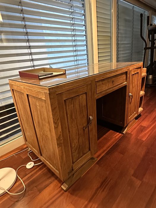 Secretária de época - Arte Nova