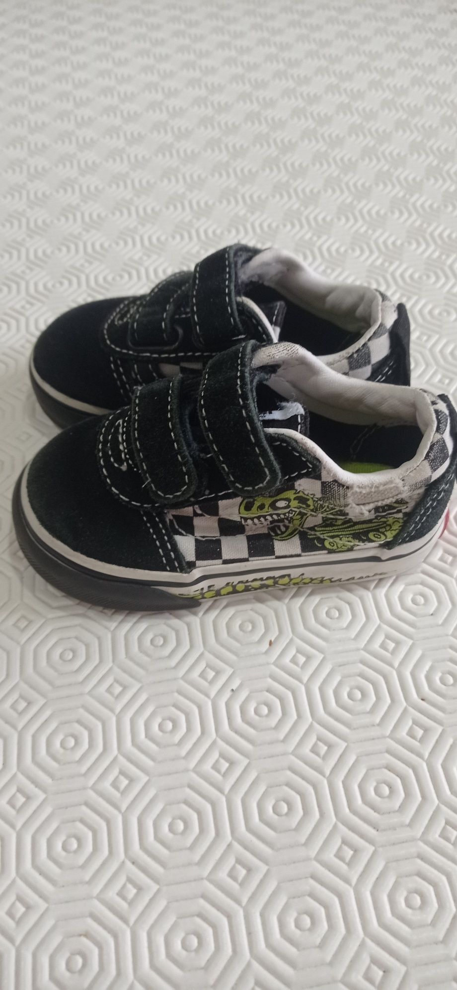 Vendo Vans pretas 19