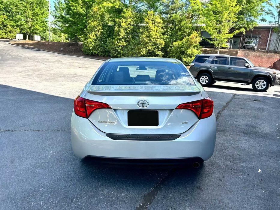 Toyota Corolla      2019