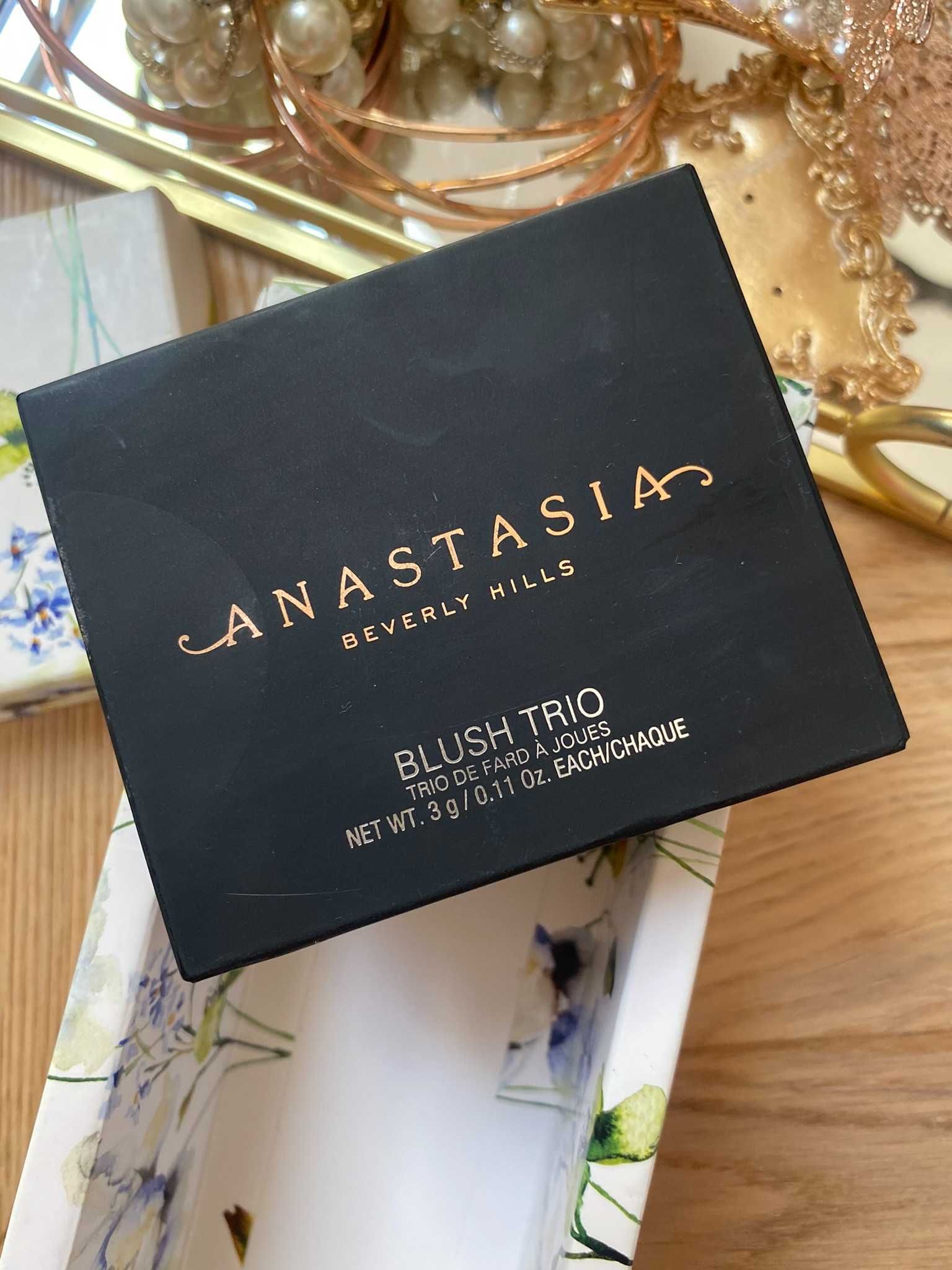 Anastasia Beverly Hills Blush Trio paleta róży i bronzerów NOWA