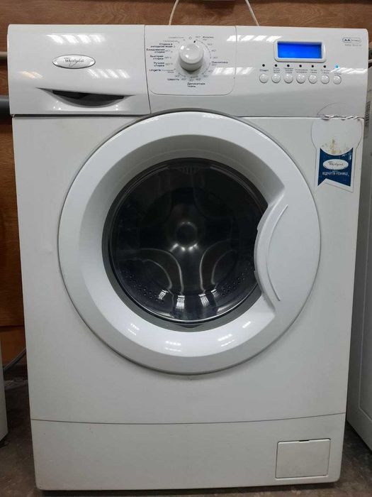 Стиральная машина суперузкая 33см Whirpool, произведено в ЕВРОСОЮЗЕ.