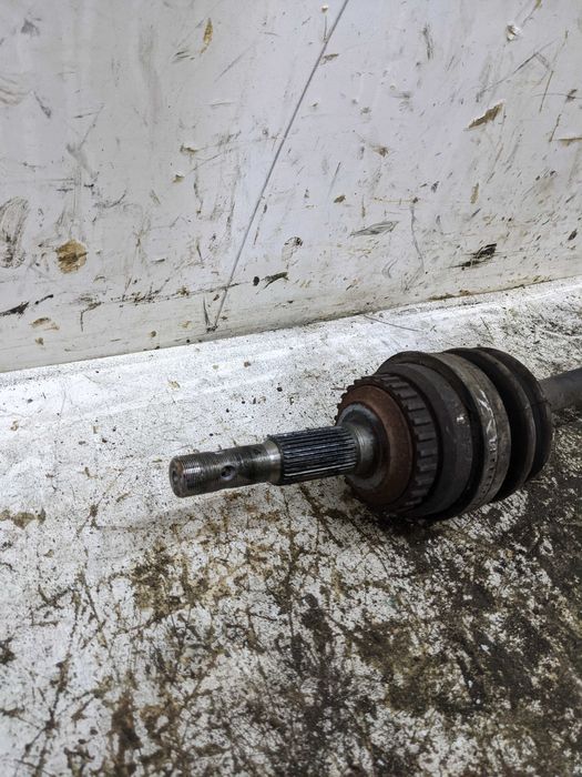 Renault Scenic 1 Półoś Prawa Przednia Prawy Przód