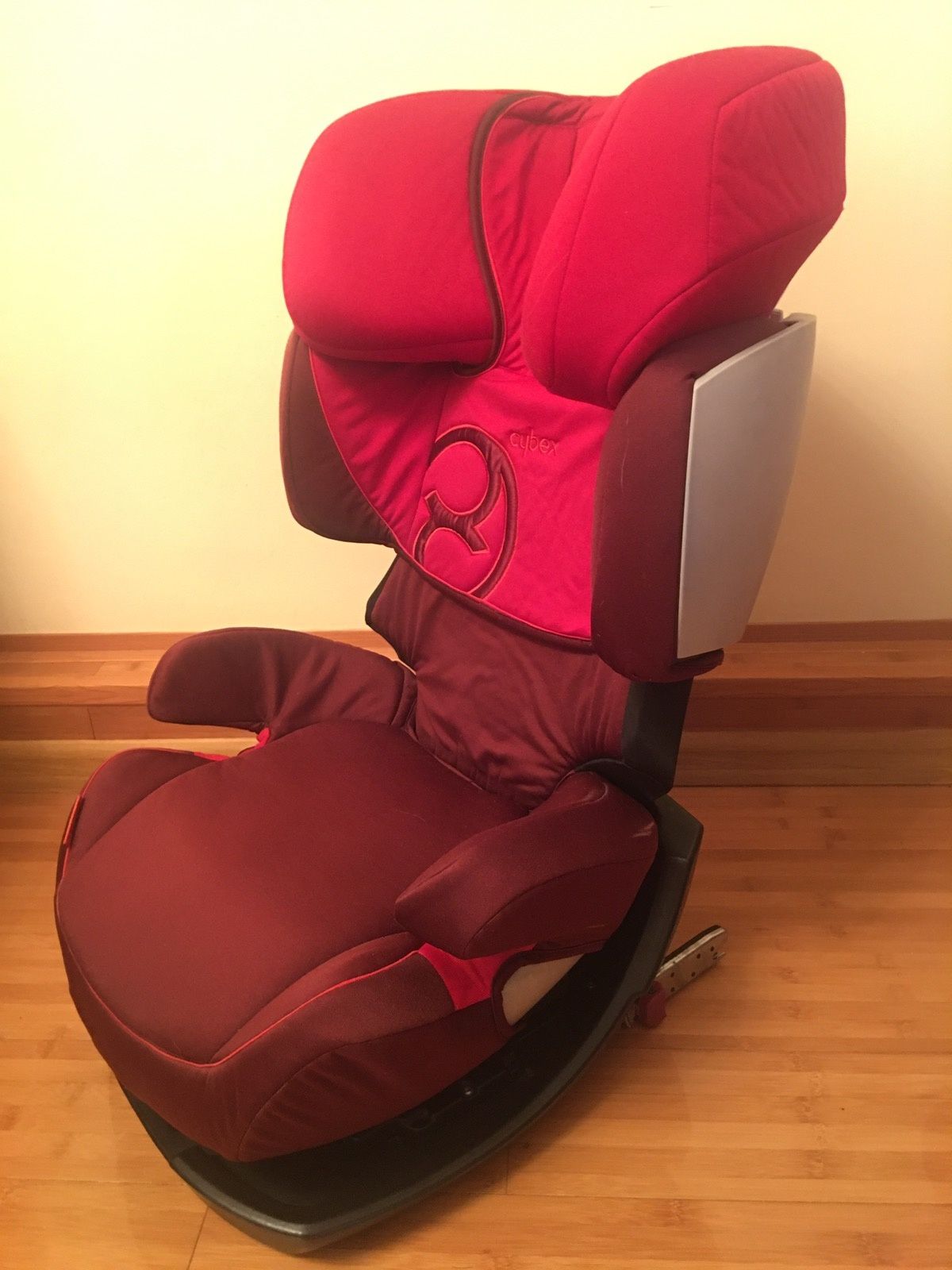 Автокрісло Cybex Solution X-Fix