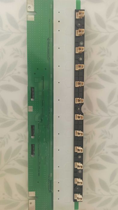 Sprzedam inwerter telewizyjny SONY KDL-32L4000