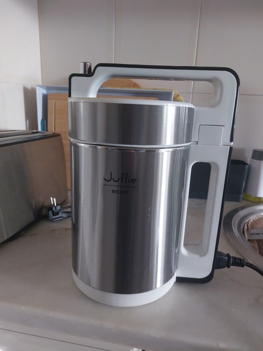 Robô de Cozinha BECKEN Jullie (1.5 L - 950 W)
