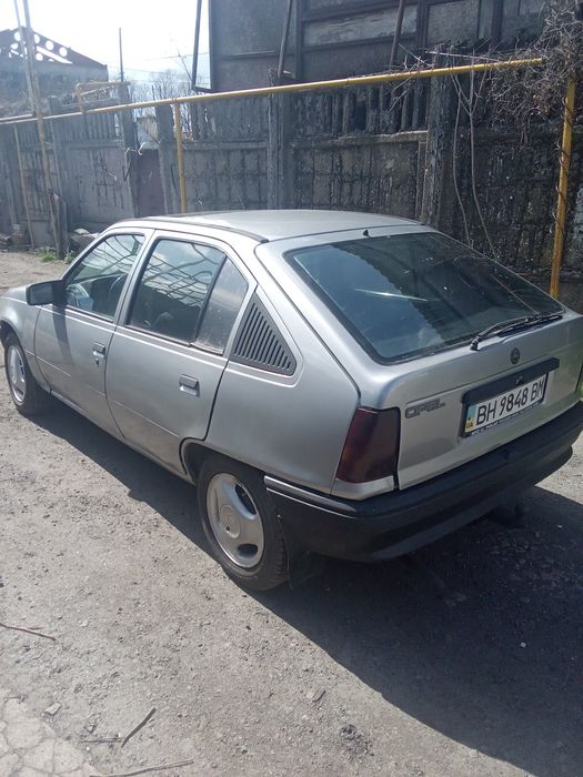 OPEL Kadet 1988 года