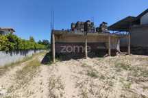 Lote de 2.000m² (bastante generoso para vários projetos) - Constru...