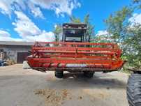 Kombajn BizonZ056