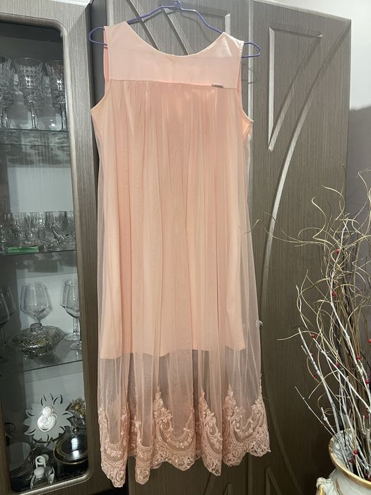 Жіноче плаття знизу коретке