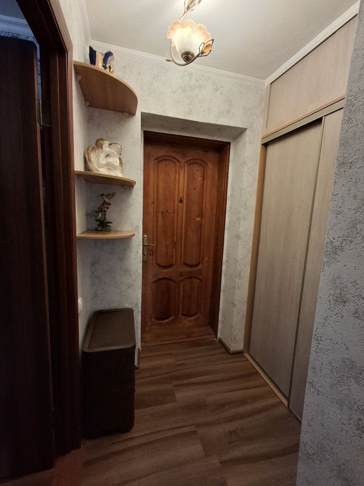 1 кімнатна квартира гарним краєвидом