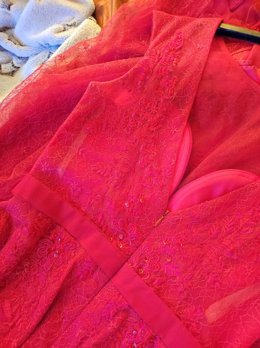 Bordowa suknia r. 38/40