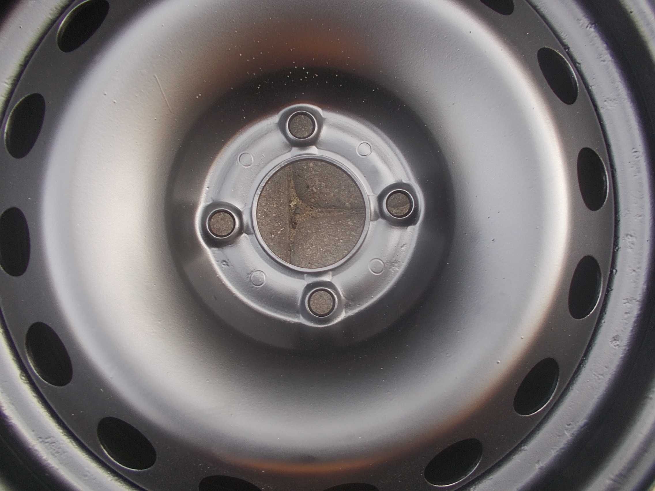 Felgi Citroen C5 C4 PICASSO BERLINGO PARTNER II 4x108 6,5x16 ET26 pias