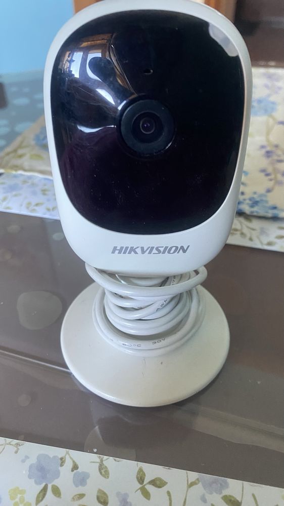 IP камера Hikvision DS-2CD1402FD-IW
