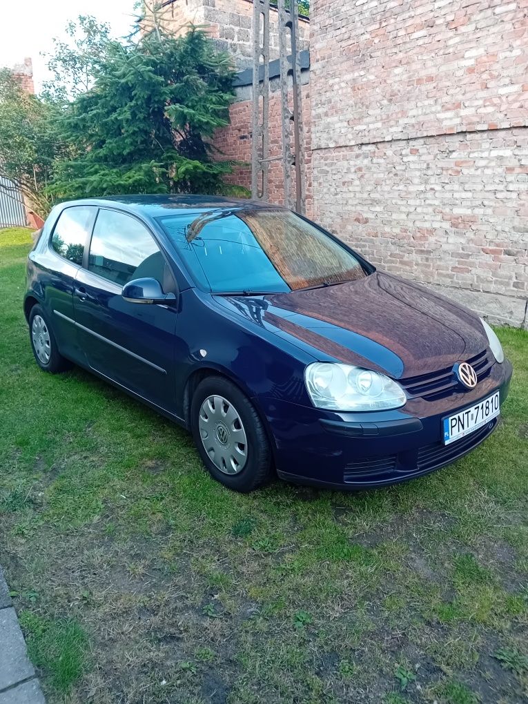 Volkswagen Golf V