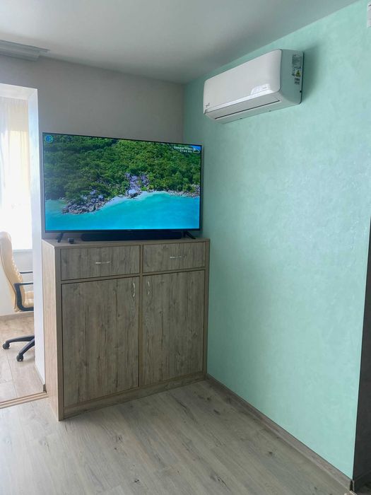 Оренда квартири з панорамним видом на річку в ЖК "Преміум Парк"