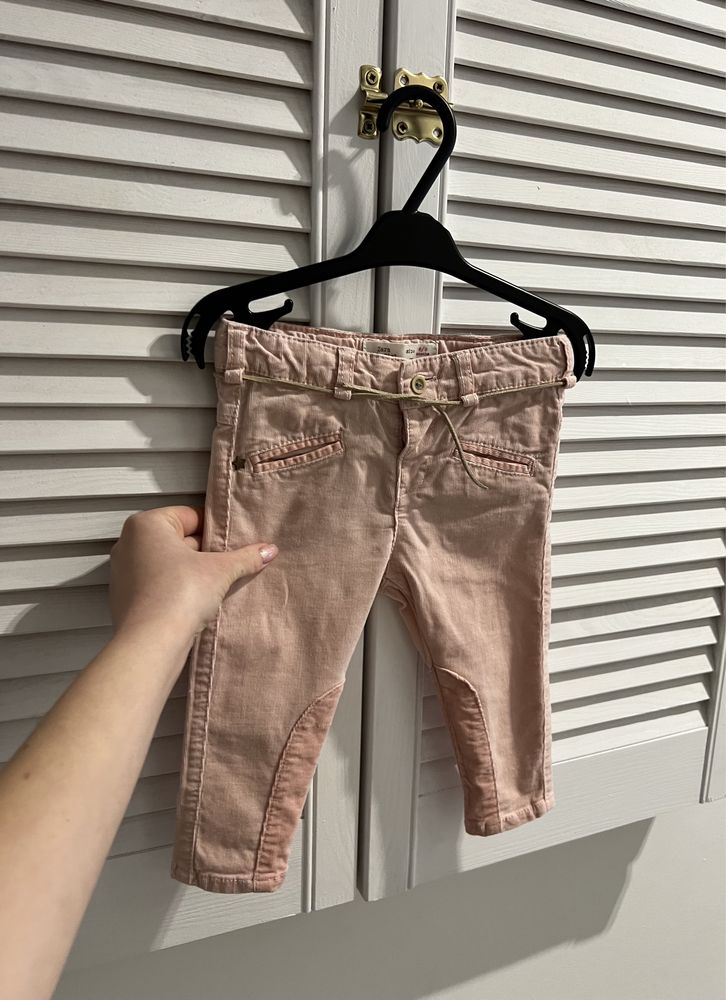 Spodnie niemowlęce Zara r.74 sztruks jazda konna rzemyk sznurek