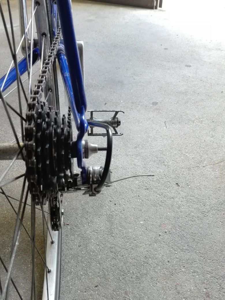 Bicicleta de estrada restaurada