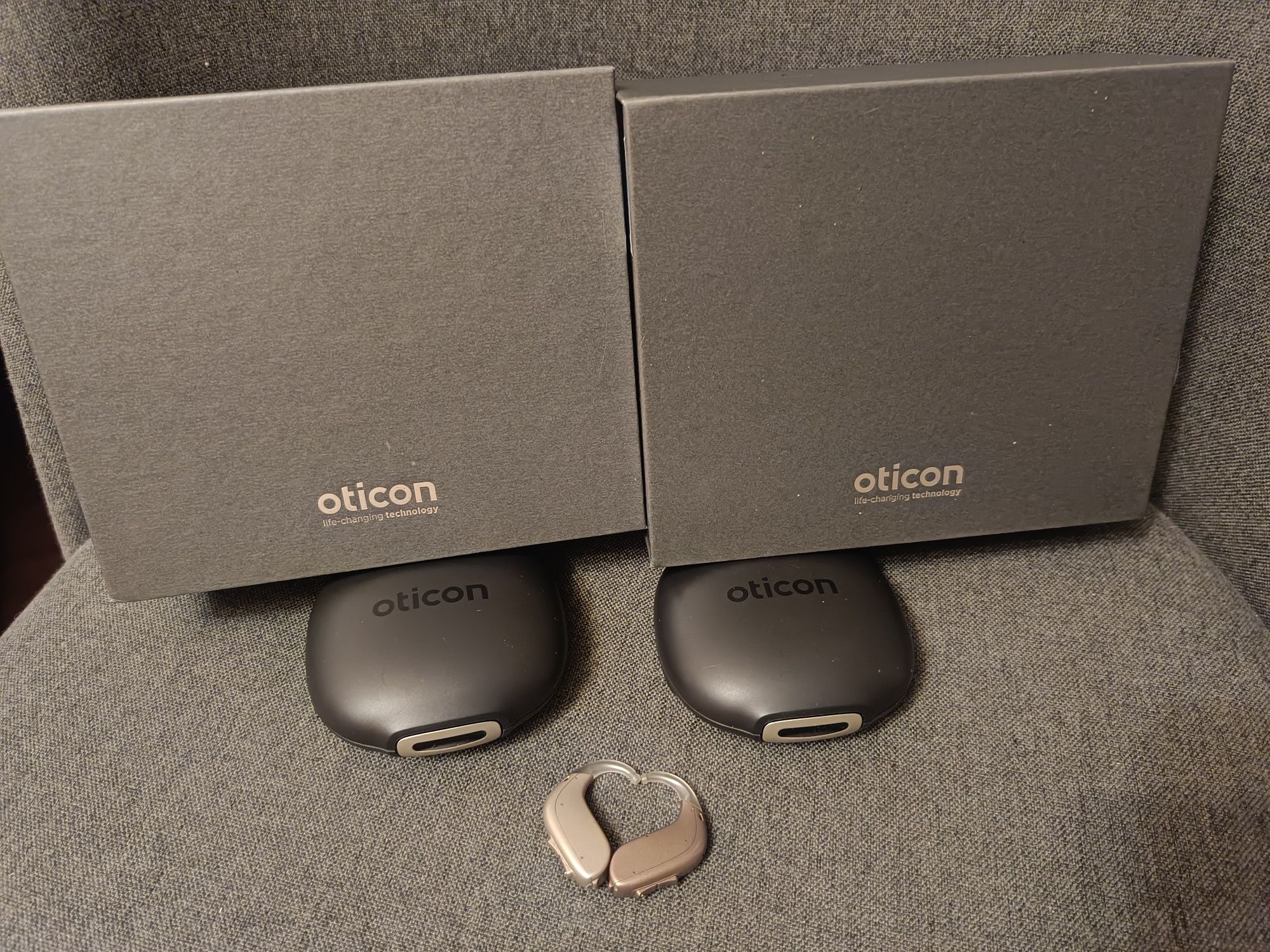 Слуховые аппараты Oticon Ria 2 BTE PP