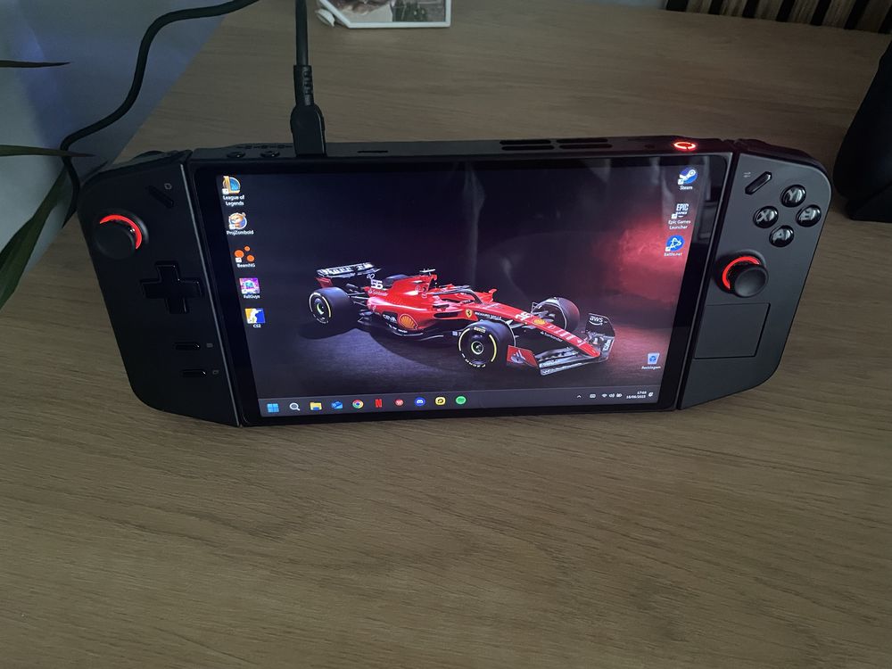 Vendo Consola Legion Go (como nova)