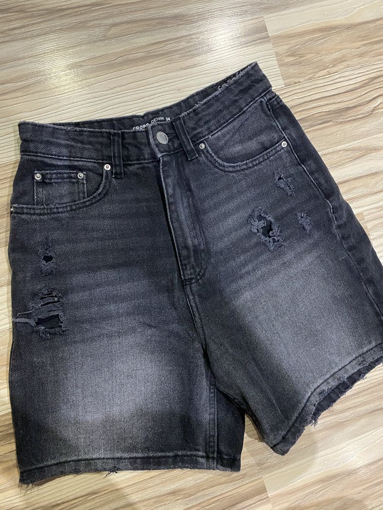 Лот шортів 4 пари, zara, stradivarius, cropp, house