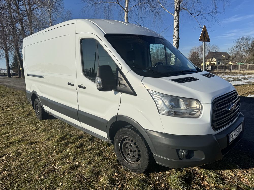 Ford transit 2015 rok led