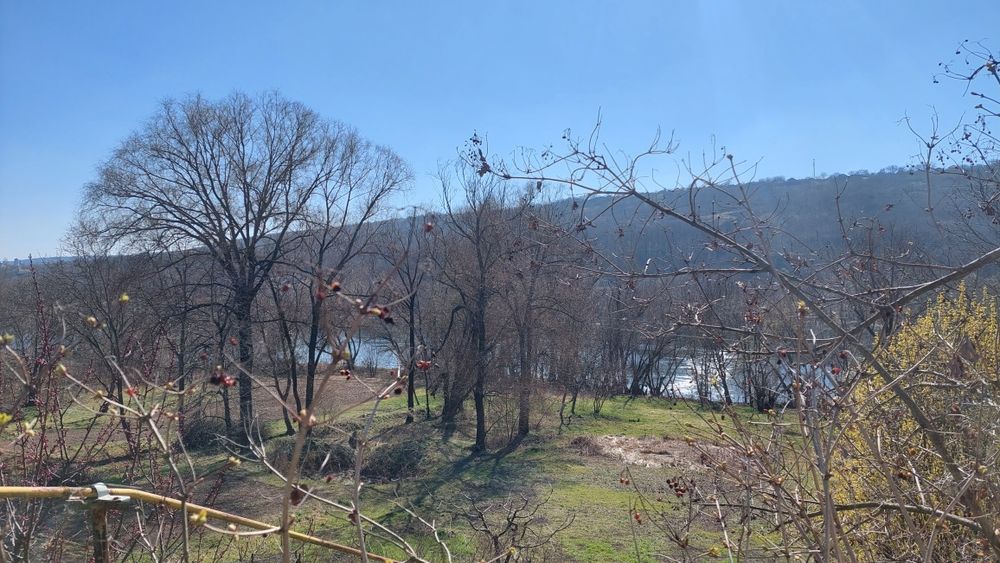 Продам 10 соток. Вул.Острівська,388.