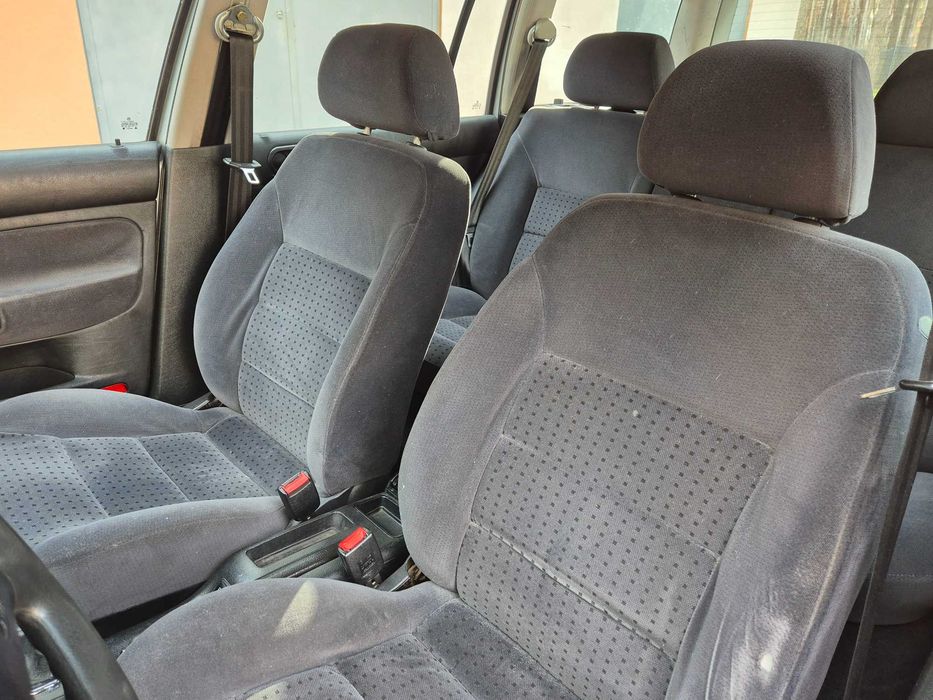 Volkswagen Golf 4, 1999, 1.6 MPI