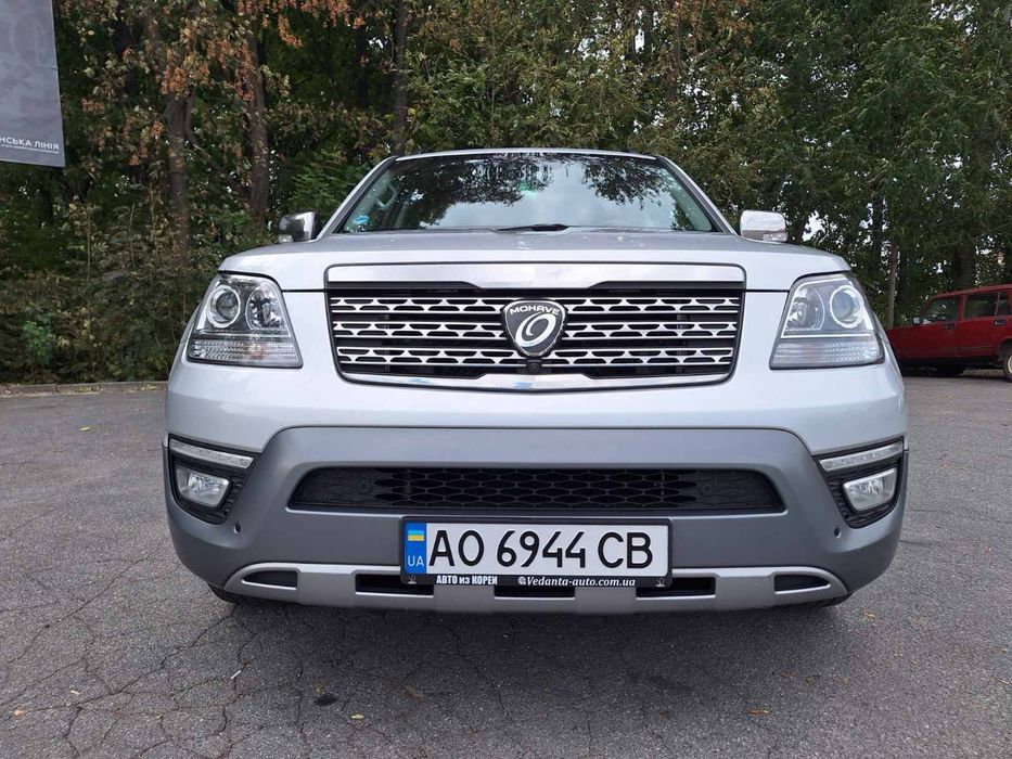 Автомобіль KIA MOHAVI