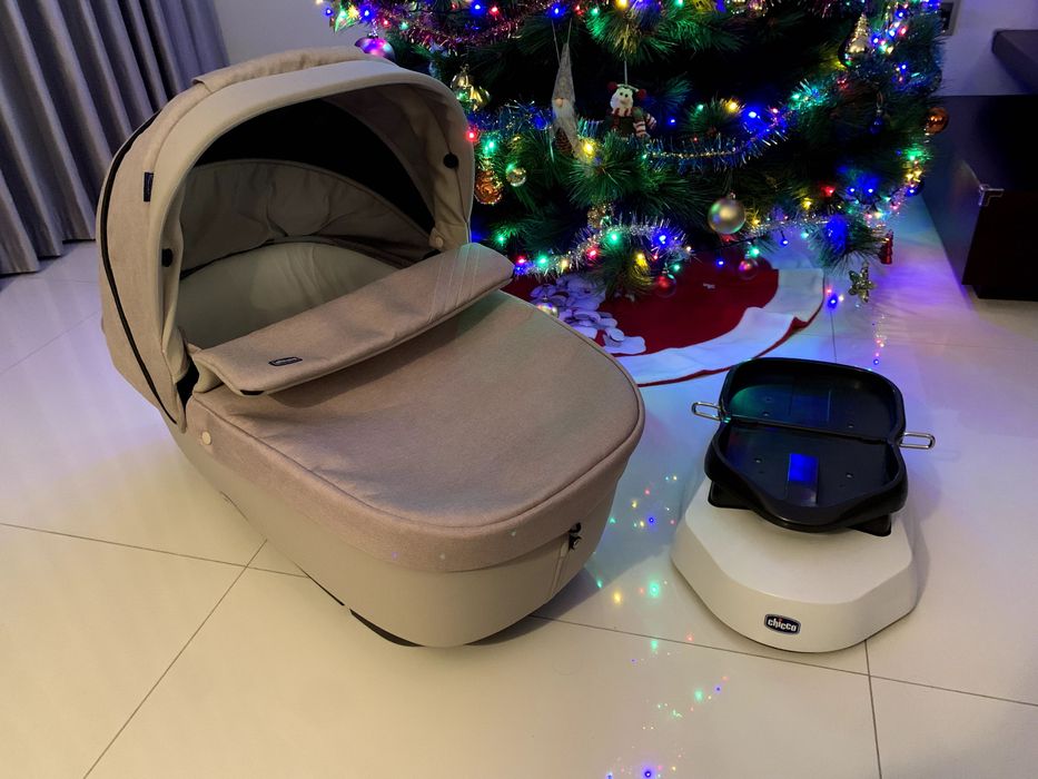 Trio Alysia i-Size + Chicco Dream Cradle para Alcofa + Espelho