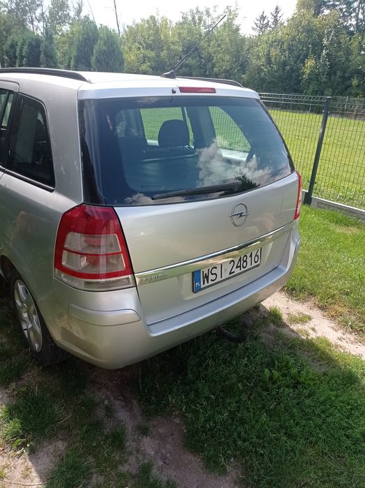 Sprzedam samochód Opel Zafira