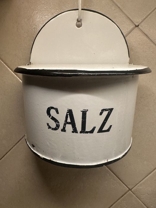 Saleiro de esmalte(alemão)