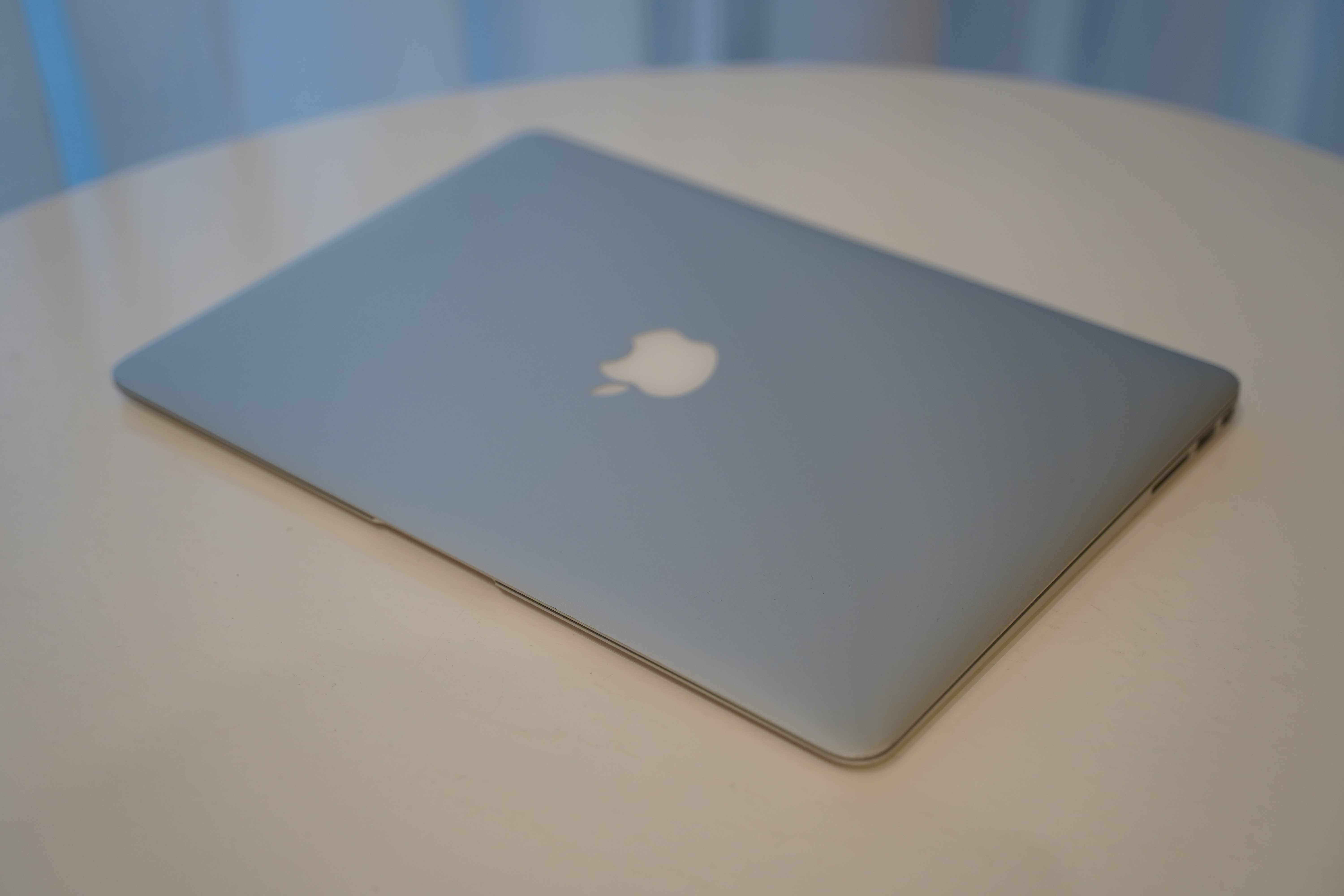 Apple MacBook Air 13 2015 i5 8 GB 256GB srebrny