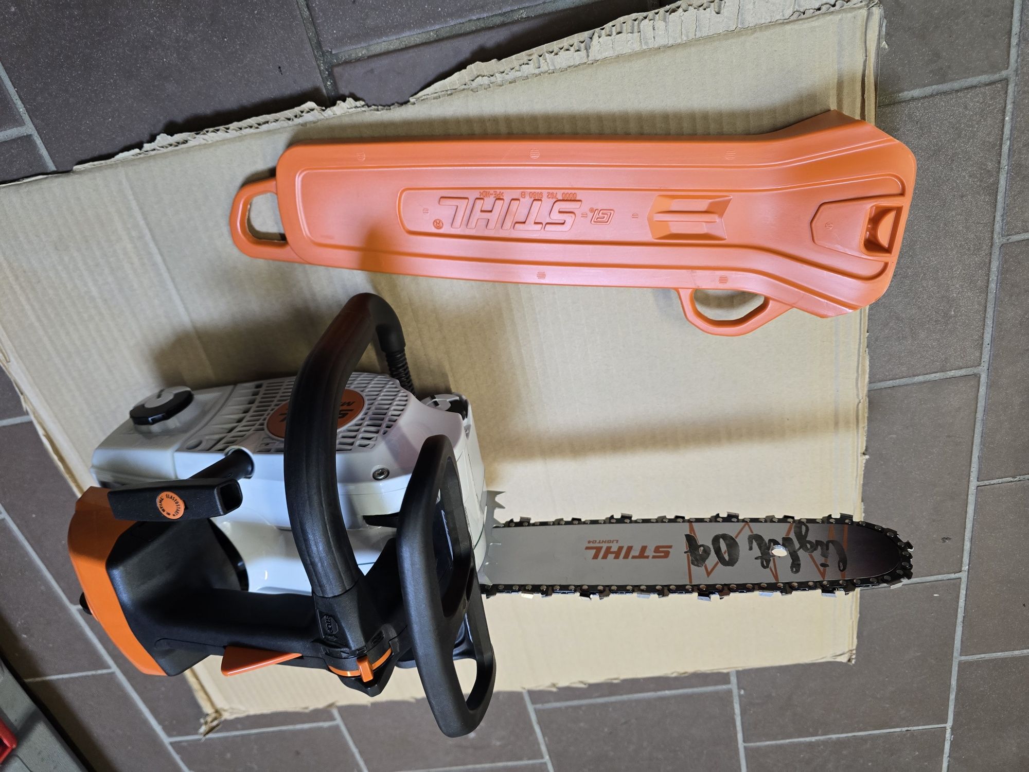 Pilarka Stihl MS 201TC