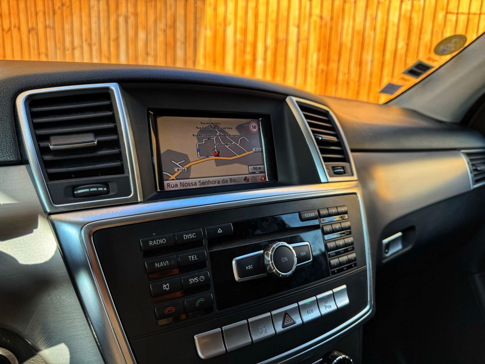 Mercedes-Benz ML 250 CDI BlueTEC - Desde 397€ Mês