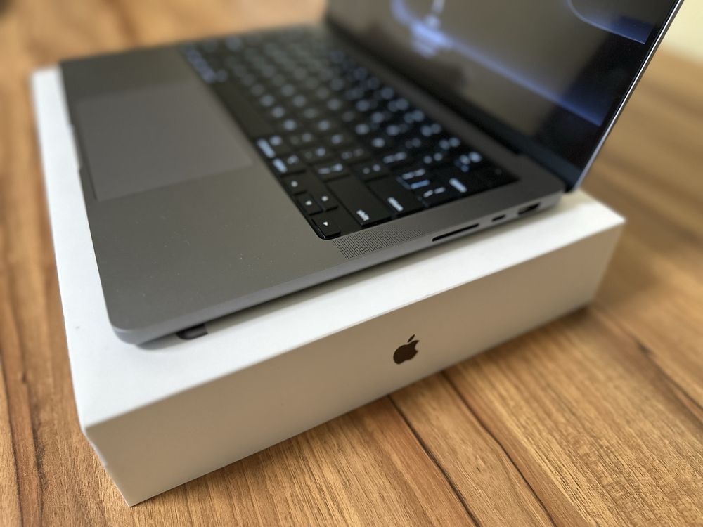 MacBook Pro 14 2021 Space Gray M1 Pro 16GB 512SSD 54 ЦИКЛІВ