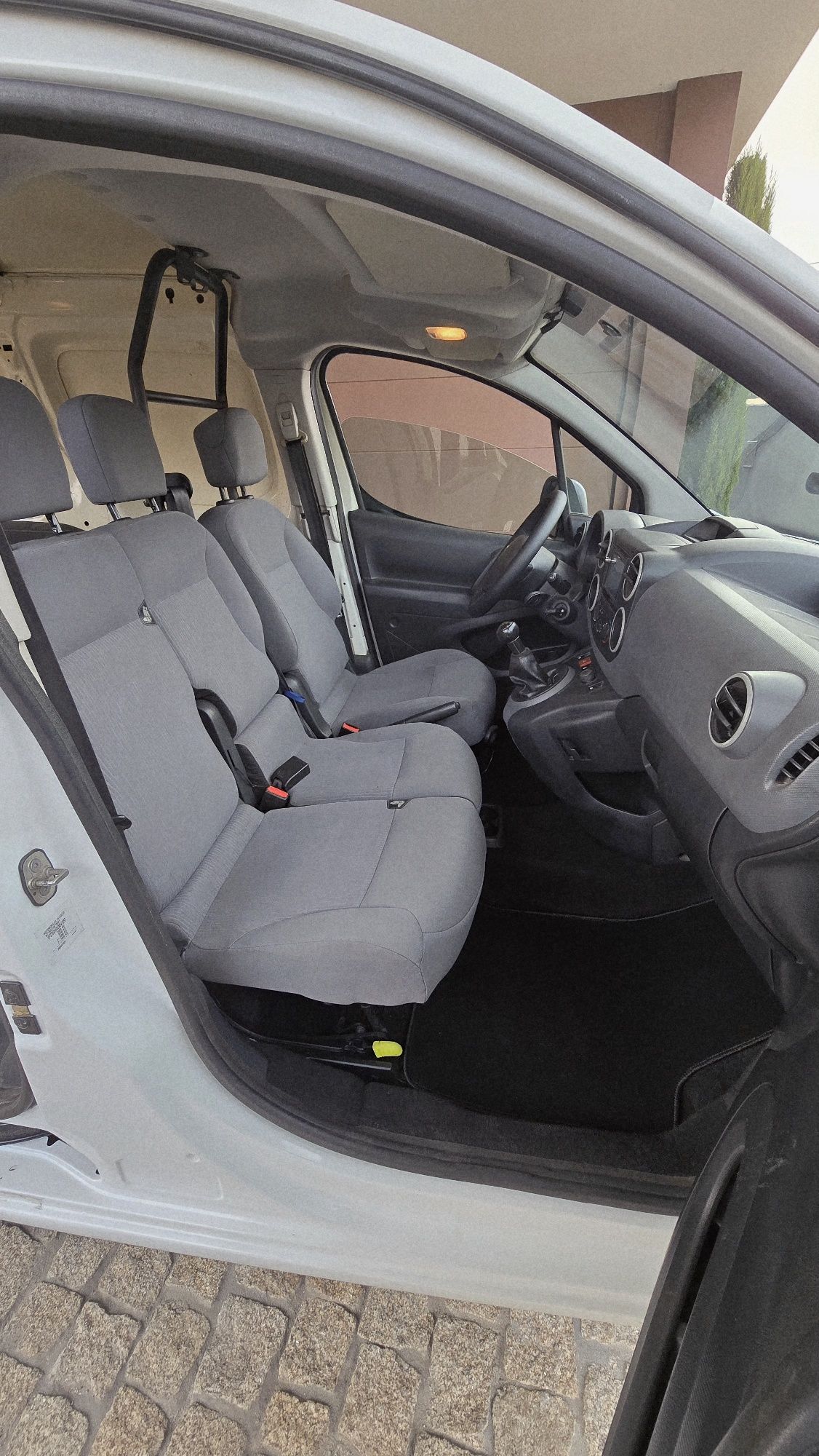 Peugeot Partner 1.6HDi (3Lugares) 12/12