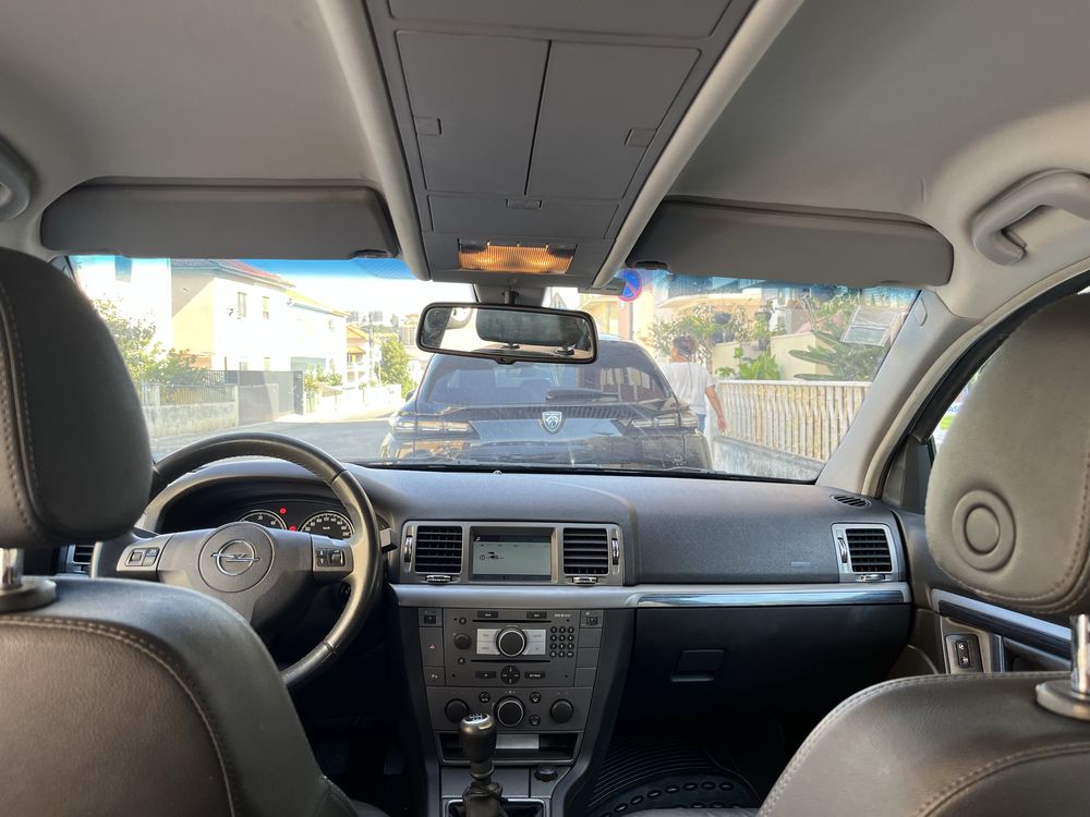 Opel Signum 1.9 CDTi