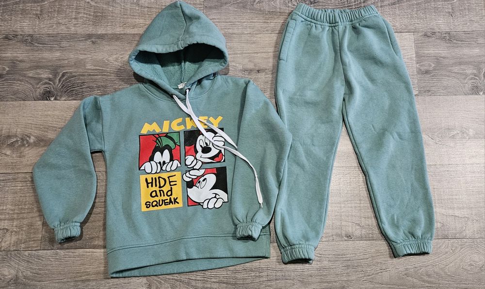 Костюм на флісі для дівчинки