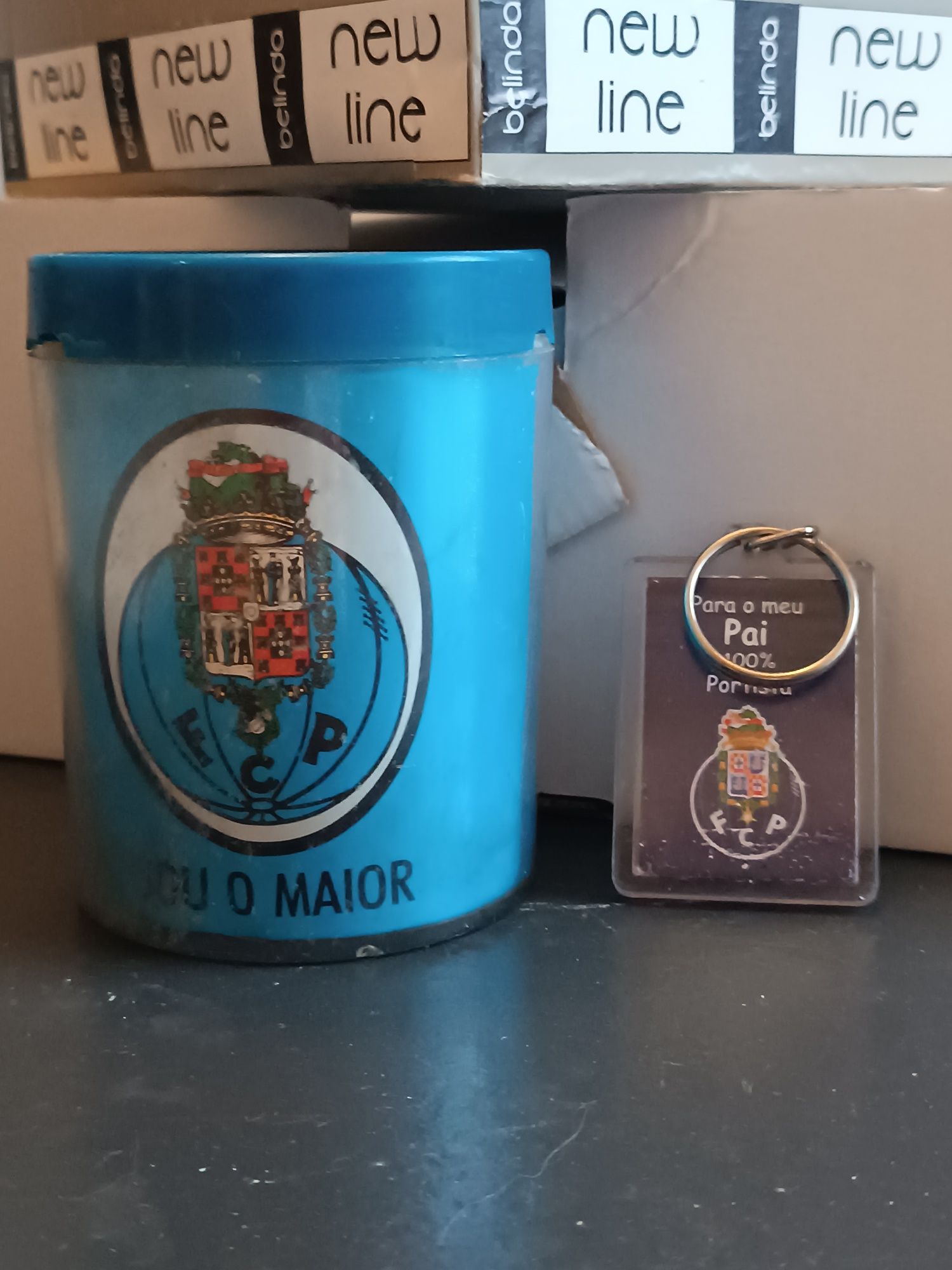 Copo e porta chaves FCP