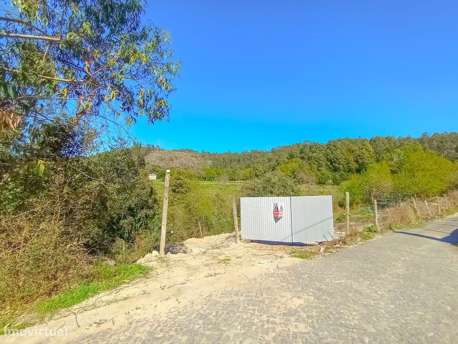 Terreno com 3000m2 em Vila Nova do Campo, Santo Tirso