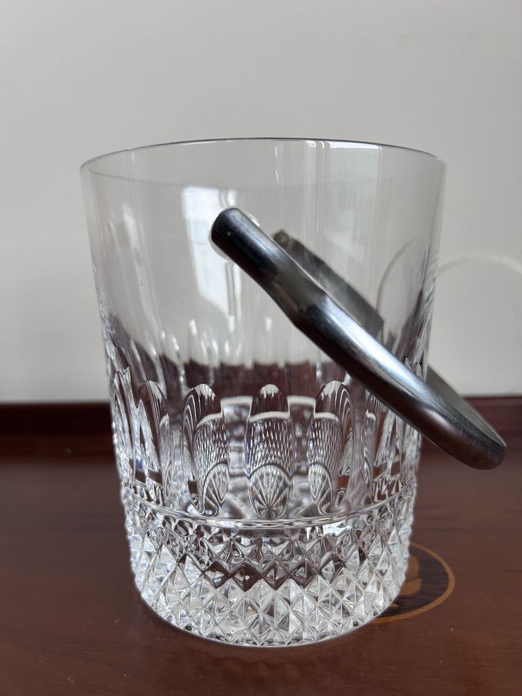 Garrafa Atlantis / Decanter lapidada